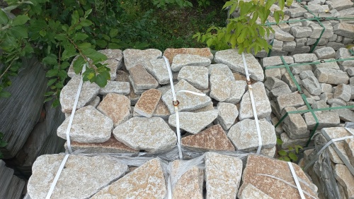 Гранитный плитняк галтованный для парковки купить в Ставрополе