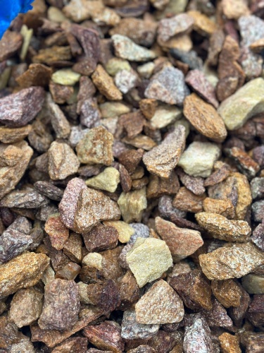 Златолит персиковый декоративная каменная крошка купить в Ставрополе