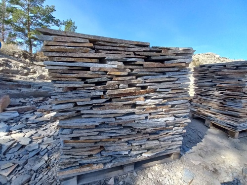 Плитняк златолит серебристый для фасада купить в Ставрополе