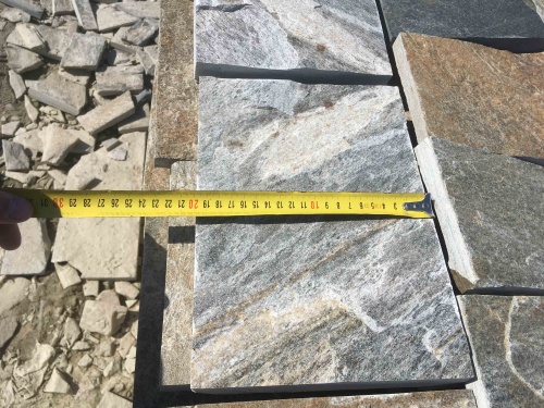 Плитка пилёная златолит Уральский для цоколя, отмостки купить в Ставрополе